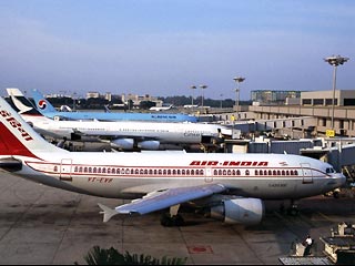 Попытка контрабандного вывоза самой крупной за последние годы партии древностей предотвращена в делийском международном аэропорту Индиры Ганди