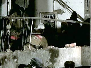 Расчистка завалов на месте здания Дома правительства в Грозном приостановлена