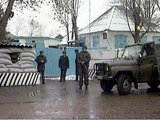 В Курчалойском районе Чечни боевики обстреляли отделение милиции