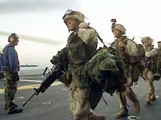 Пентагон намерен перебросить в ближайшие недели более тысячи американских солдат в район Персидского залива для подготовки к возможной операции против Ирака