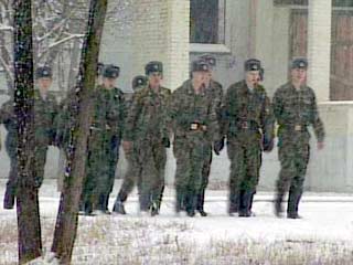 В Ленинградской области в субботу 24 солдата самовольно покинули воинскую часть номер 0375, которая дислоцируется в поселке Мги