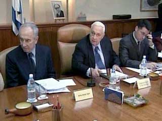 Ариэль Шарон высказался за возобновление переговоров с палестинцами