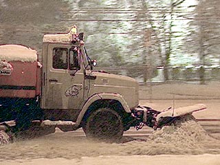 В Москве впервые угнали снегоуборочную машину