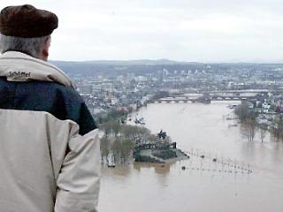 В Германии число жертв зимнего наводнения увеличилось в четверг до 6 человек