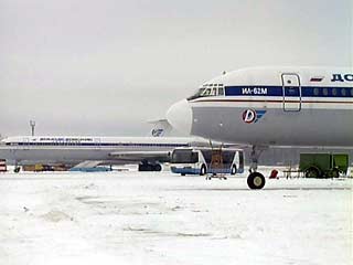 Из-за обильных снегопадов нарушено воздушное сообщение Камчатки с материком. Задерживается вылет и прибытие на полуостров пассажирских авиарейсов