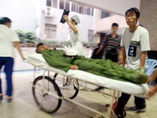 Мощный взрыв прогремел в одном из провинциальных отелей в центральном Китае. По официальным данным, в результате 5 человек погибли, 11 ранены