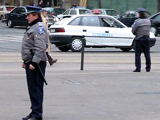 В Венгрии полиция арестовала трех граждан Украины, грабивших на автотрассах своих соотечественников