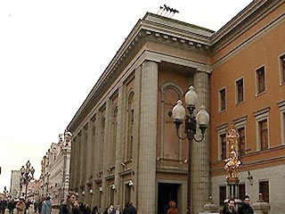 До сих пор в Московском академическом театра имени Вахтангова играли только одно произведение Карло Гоцци "Принцесса Турандот".