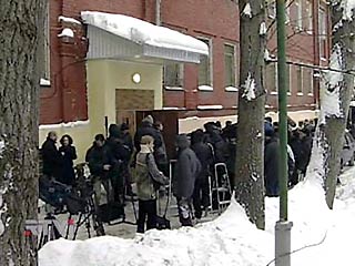 Решение по 24 искам бывших заложников и родственников погибших в результате теракта на Дубровке, как ожидается, будет вынесено Тверским судом Москвы уже в четверг