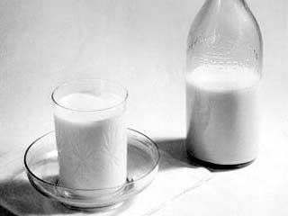 В Китае запретили употреблять в экзотических блюдах грудное молоко женщин. Новая инициатива местных кулинаров взбудоражила общественность по всей стране - казалось, рестораны готовы на все, чтобы угодить любителям разнообразить свою трапезу