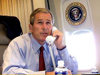 По пути в Вашингтон Буш связался с Шароном