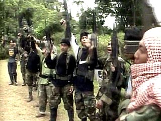 Мусульманские боевики захватили 100 заложников на юге Филиппин