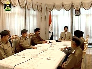 Президент Ирака Саддам Хусейн поместил под домашний арест министра обороны страны генерал-лейтенанта Султана Хашема Ахмеда, "видимо, с целью предотвращения государственного переворота"