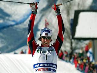 Бенте С кари выиграла первую гонку лыжного ЧМ