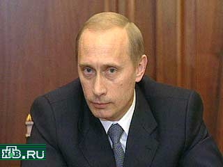 Президент РФ Владимир Путин подтвердил решимость российского руководства довести антитеррористическую операцию в Чечне до конца