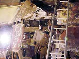 Индийская полиция начала расследование прогремевшего накануне в районе Мумбаи города Бомбей взрыва в пассажирском поезде