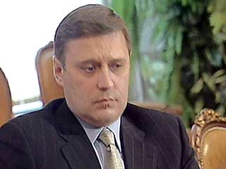 Касьянов подписал распоряжение о повышении таможенных пошлин на нефть