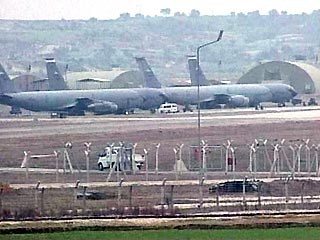 Военно-воздушная база НАТО Incirlik в Турции приведена в состояние боевой готовности Charlie, которое предшествует непосредственному ведению боевых действий