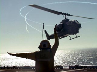 Ирак утверждает, что сбил американский вертолет Cobra