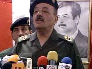 Вице-президент Ирака Таха Ясин Рамадан, который, согласно утверждениям американцев, был убит в результате первого авиадуара по Багдаду, опроверг слухи о своей гибели, появившись на пресс-конференции, которая транслировалась в прямом эфире телеканалом Euro