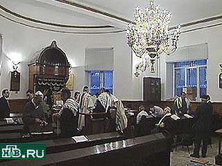 До сих пор не выяснены подробности вчерашнего инцидента в московской Большой хоральной синагоге