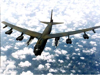 Бомбардировщик B-52 вылетел с британской авиабазы в Глостершире