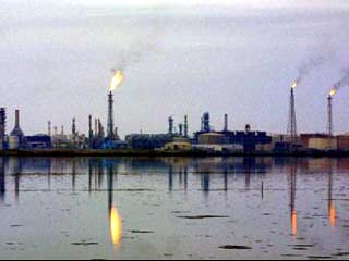 Американские инженеры под охраной морских пехотинцев приступили к работам по модернизации промышленной инфраструктуры иракского нефтяного месторождения Румейла