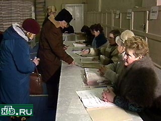 На выборах губернатора Челябинской области в отрыв ушел действующий глава областной администрации Петр Сумин