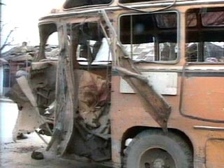 В четверг вечером в Грозном в Ленинском районе взорван пассажирский автобус