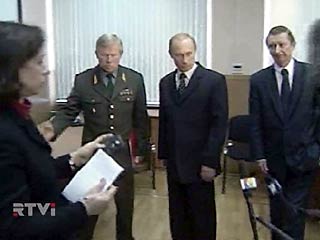 Президент РФ Владимир Путин посетил сегодня командный пункт Космических войск России