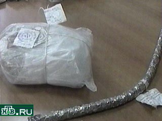 В Красноярске была обезврежена преступная группа, у участников которой изъяли партию героина общим весом около килограмма и полтора килограмма редкого металла циркония.