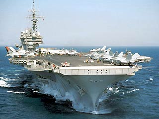 В ближайшие дни Персидский залив покинет авианосец Kitty Hawk - вместе с сопровождающими его боевыми кораблями он вернется на военно-морскую базу Йокосука в Японии