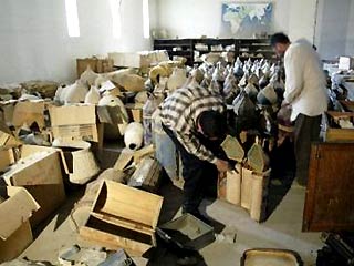 После взятия Багдад музей был разграблен мародерами