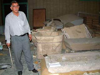 Большая часть экспонатов Иракского национального музея была расхищена членами организованной преступности
