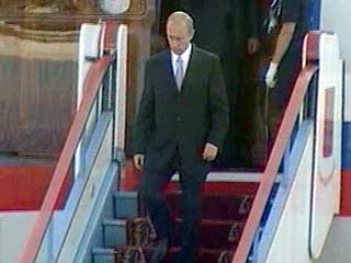 Владимир Путин прибыл в Душанбе