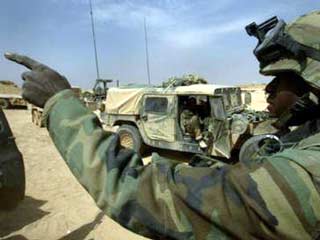 В понедельник американские войска подверглись сильному обстрелу в иракском городе Мосул