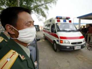 В Китае от вируса атипичной пневмонии скончались еще 9 человек