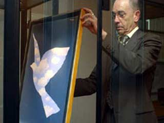 "Небесная птица" Рене Магритта продана с аукциона за 3,4 млн евро