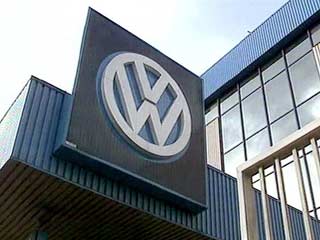 Прибыль крупнейшего европейского автомобильного концерна Volkswagen в первом квартале 2003 года снизилась на 68% до 202 млн евро