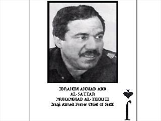 В Ираке задержан бывший глава штаба иракской армии Ибрахим Ахмед абд аль-Саттар аль-Тикрити. Об этом сообщила телекомпания Foxnews со ссылкой на представителей Пентагона