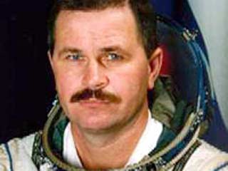 Экипаж шестой долговременной экспедиции на МКС 21 мая в полном составе вылетает в США. Об этом сообщил член экспедиции Николай Бударин