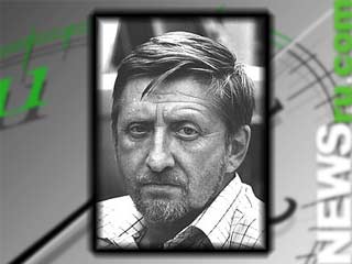 Научный обозреватель газеты "Комсомольская правда" Ярослав Голованов скоропостижно скончался в среду утром
