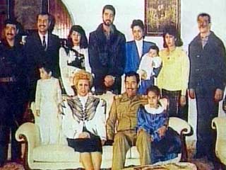 Старшие дочери Саддама Хусейна - Рагда и Рана- намерены просить политического убежища в одной из четырех стран: Великобритании, Египте, Катаре или Объединенных Арабских Эмиратах
