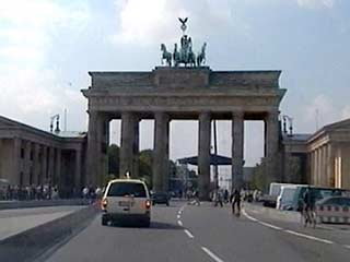 В честь открытия экуменического съезда у Бранденбургских ворот в Берлине будет совершено совместное богослужение