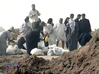 Массовое захоронение, содержащее останки более 300 женщин и детей, обнаружено в районе Дабас в 25 километрах от североиракского города Киркук