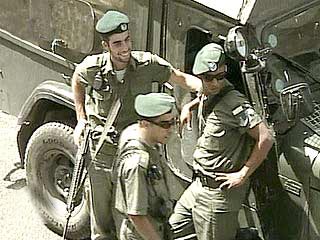 Израильская армия приведена в состояние повышенной боеготовности в связи с угрозой терактов