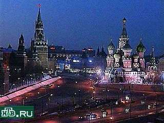 На всю новогоднюю ночь центр Москвы закроют для проезда автомашин