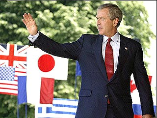 Президент США Джордж Буш завершил работу в эвианском саммите "большой восьмерки" и отправился на Ближний Восток