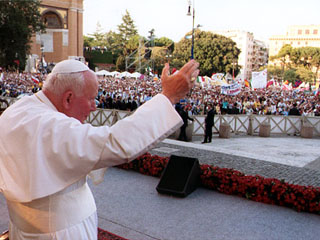 "Нельзя в одно и то же время призывать к миру и не уважать человеческую жизнь", - заявил 1 января Папа Римский Иоанн Павел II в послании по случаю первого в ХХI веке Дня мира, отмечаемого традиционно католиками уже в 34-й раз.