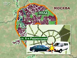 В Москве маршрутка столкнулась с иномаркой: 3 человека получили ранения